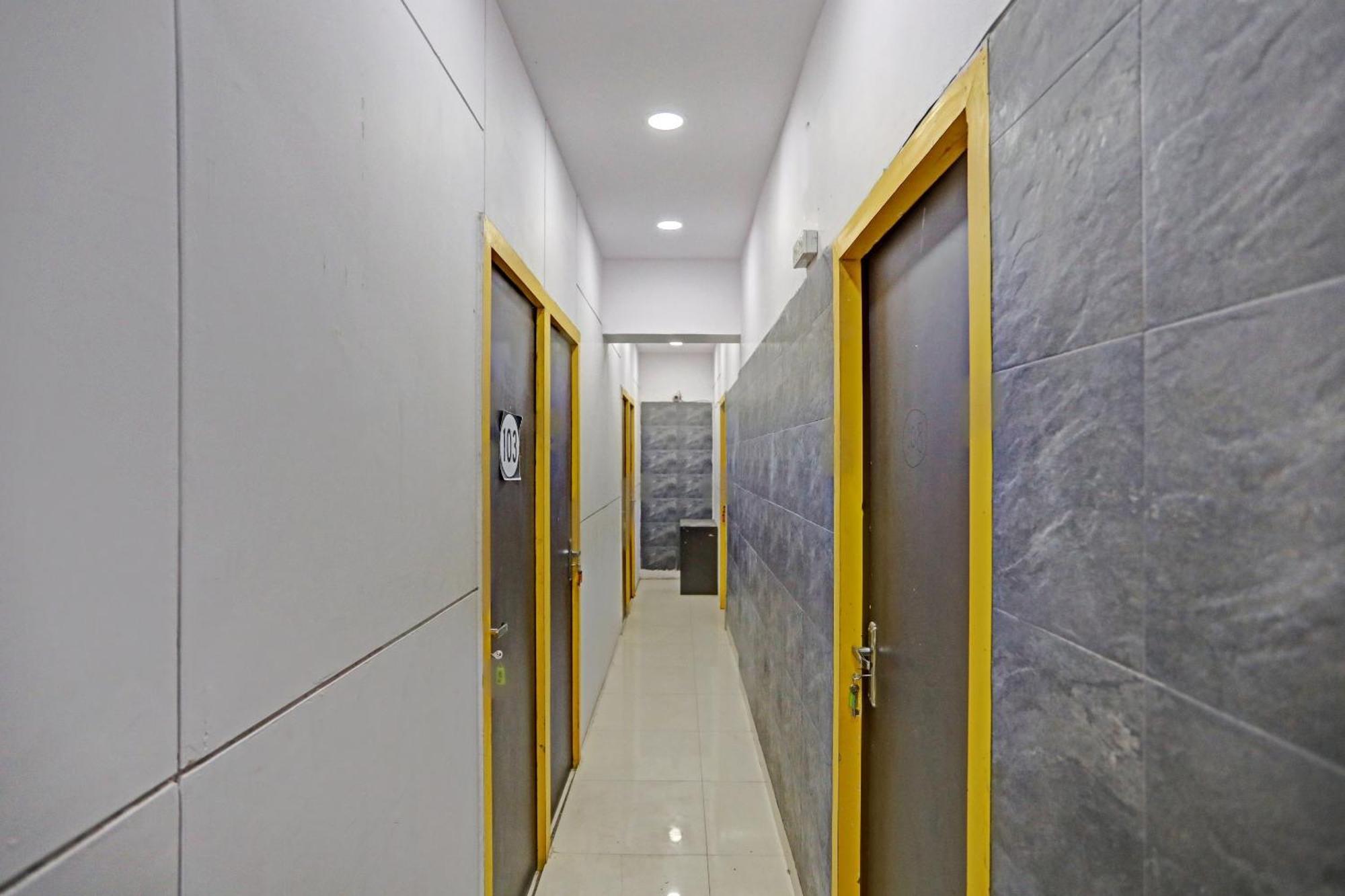 Hotel O North Campus 뉴델리 외부 사진