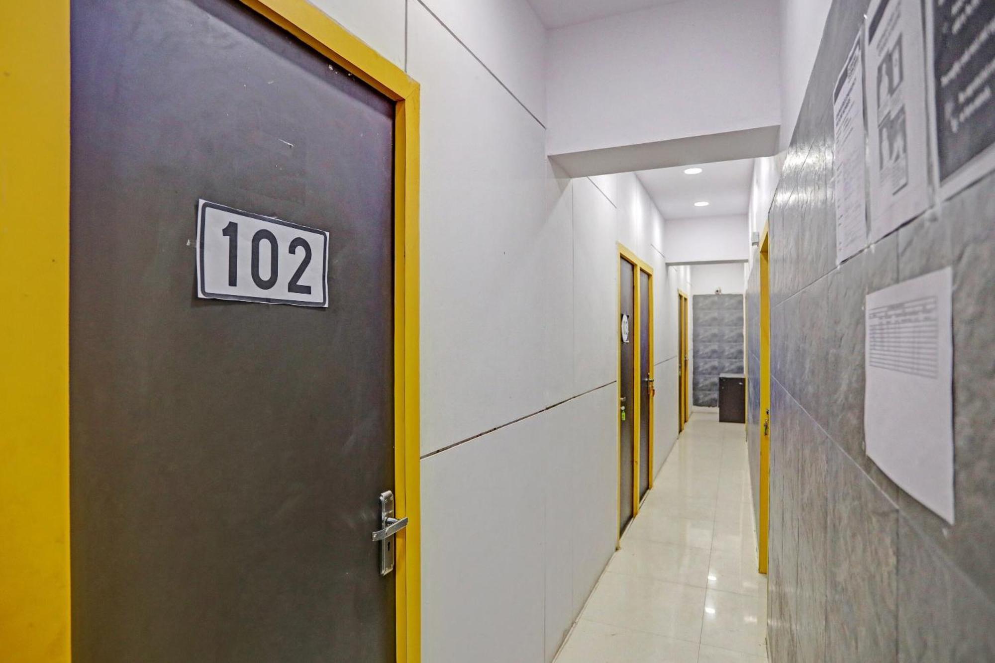Hotel O North Campus 뉴델리 외부 사진