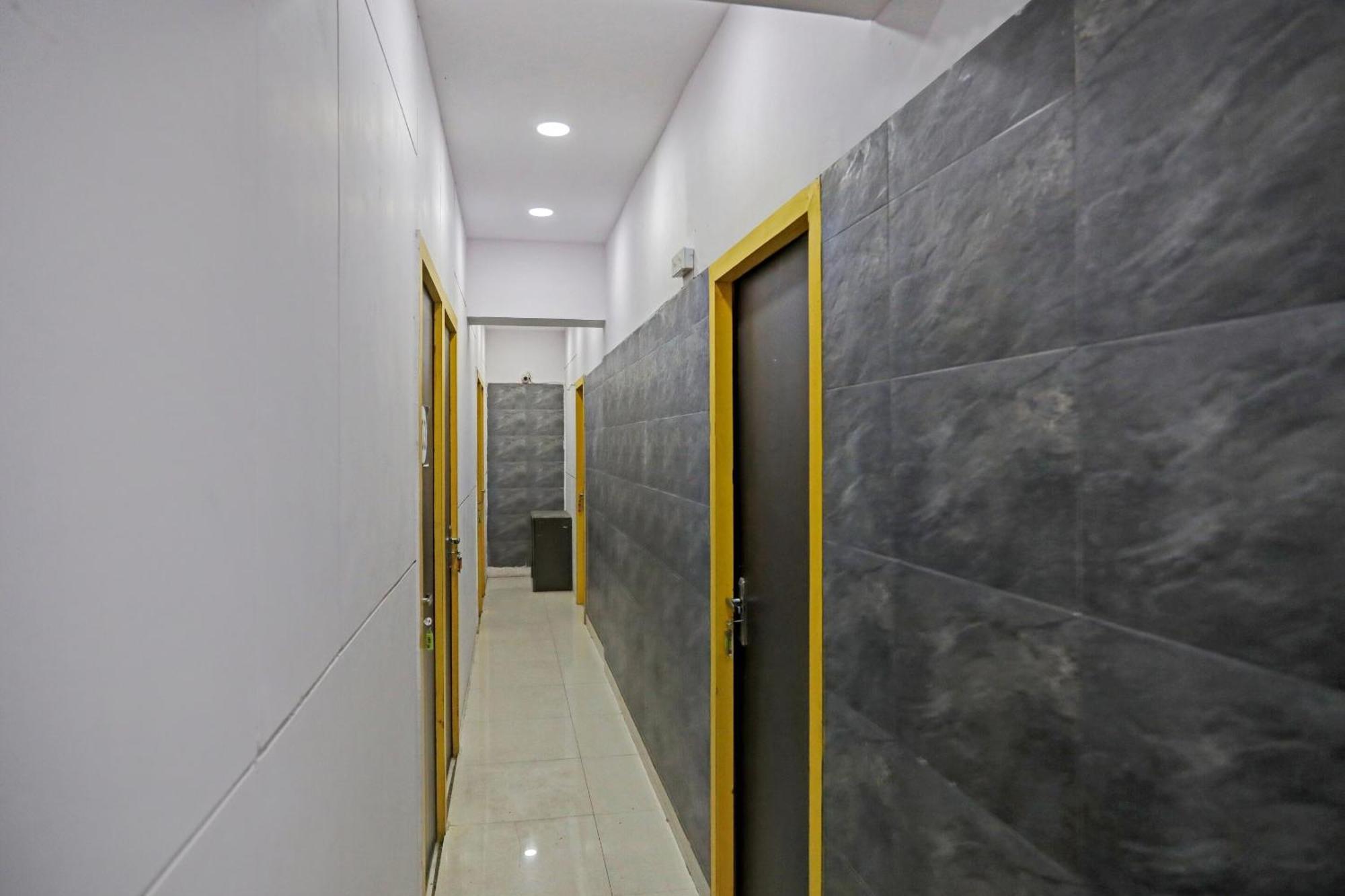 Hotel O North Campus 뉴델리 외부 사진